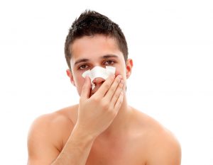 Искривление носовой перегородки иногда может повлечь за собой очень серьезные последствия 