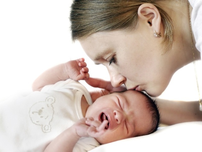 Рвота и температура у ребенка могут привести к обезвоживанию организма