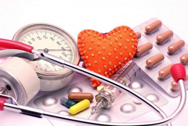 Ингибиторы АПФ - группа препаратов, которые применяются для лечения заболеваний сердечно-сосудистой системы