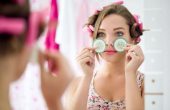 Синяки под глазами у женщин – почему возникают и как убрать в домашних условиях?