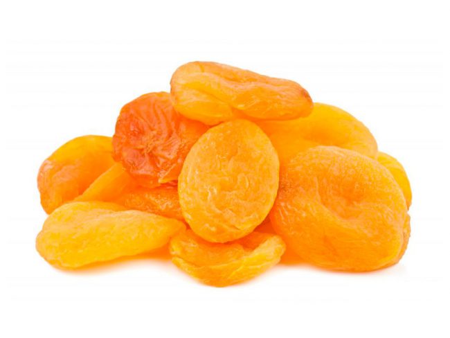 Содержащийся в абрикосах каротин не только лечит сердечные заболевания, отодвигает процесс старения, улучшает зрение, но и повышает мужскую потенцию, поэтому представители сильного пола не должны отказываться от восточного фрукта