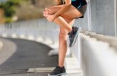 Почему болят ноги от колена до ступни? Причины, патологии, лечение