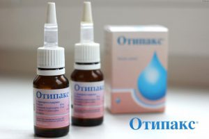 Отипакс выпускают в форме капель с долгим наконечником для удобного использования Отипакс выпускают в форме капель с долгим наконечником для удобного использования