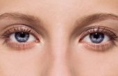 Отслоение сетчатки глаза – как вовремя распознать и чем лечить болезнь?