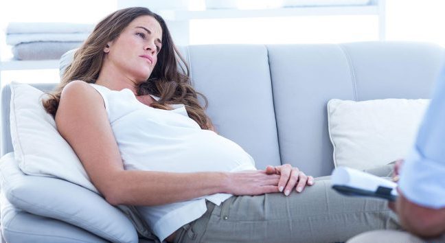 Принимать «Спазмолгон» при беременности и во время грудного вскармливания не рекомендуется