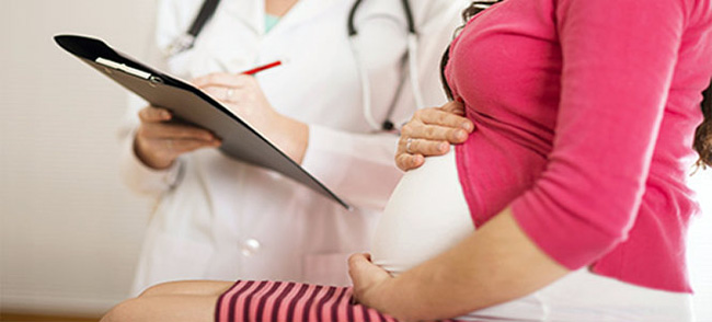 Принимать ли Свечи Бетадин в период беременности решает врач