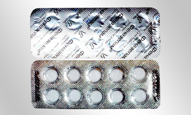 Феназепам выпускается в форме таблеток и раствора для инъекций