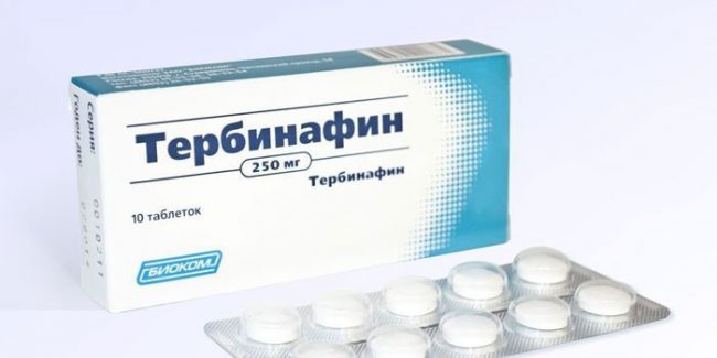 При грибковых поражениях рекомендуемая суточная доза препарата составляет 250 мг, что соответствует одной таблетке