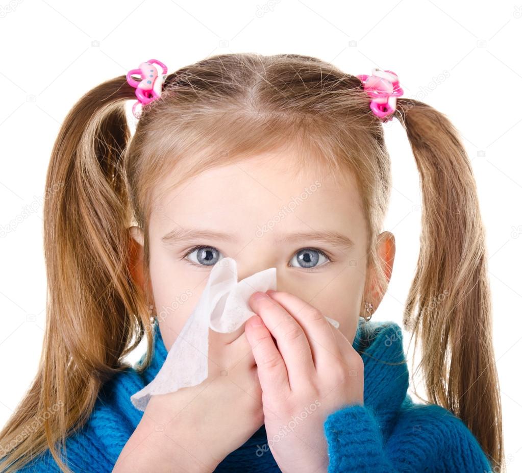 В любом случае, если ребенок страдает постоянными аллергическими реакциями, то поход к аллергологу отменять точно не следует